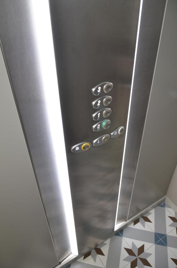 Edificio Charles 202 Homestay Funchal (Madeira)